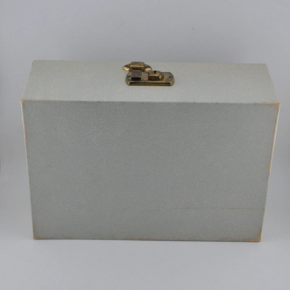 N/A vintage jewelry